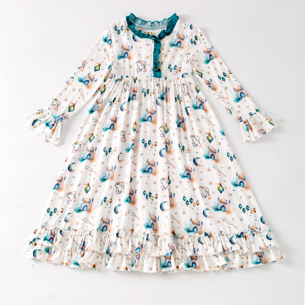 Teal Ramadan Moon & Lantern Nightgown